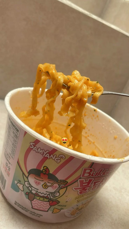 خرید نودل صورتی کره ای