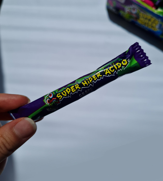 آدامس ترش انگور