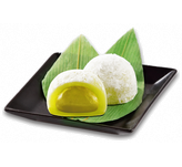 دسر موچی ماچا با پرزنتیشن سنتی آسیایی