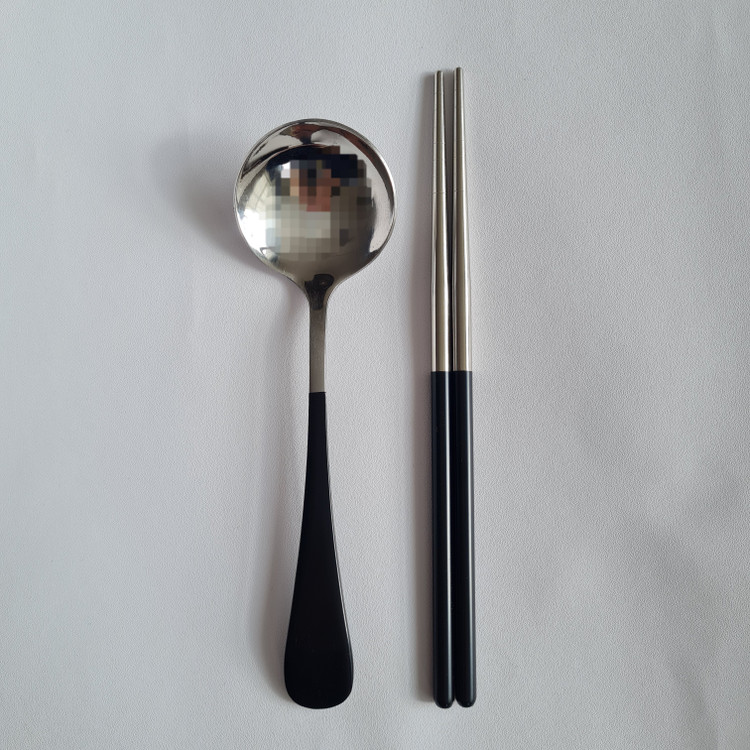 ست چاپستیک و قاشق نودل خوری استیل (همراه با باکس)